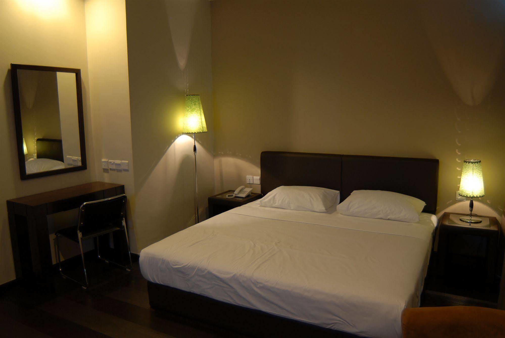 Hotel Manja 2*